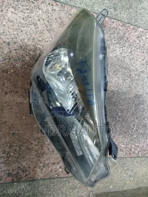 Vitz 269 Headlight Non Zenon