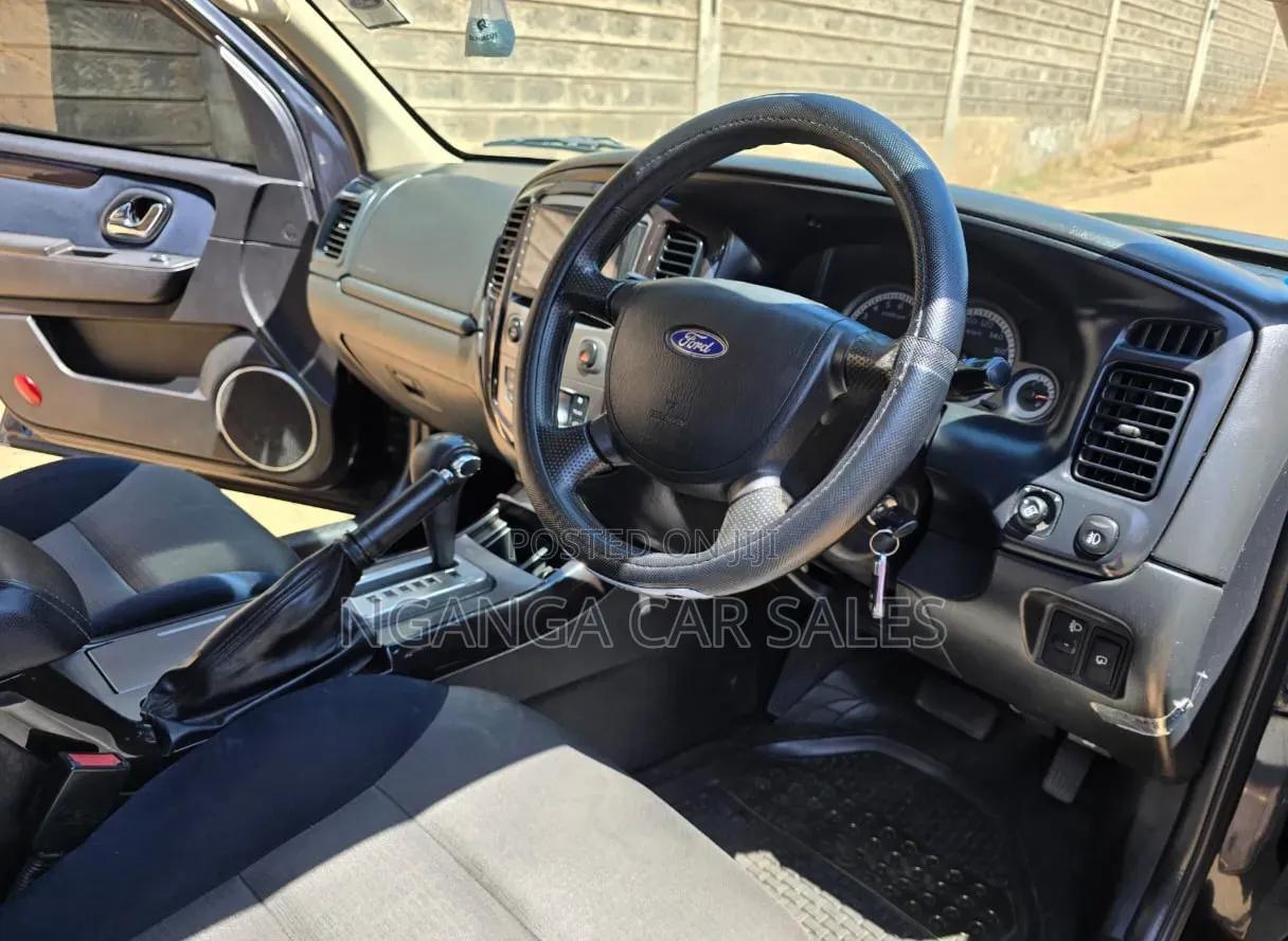 Ford Escape 2011 Black