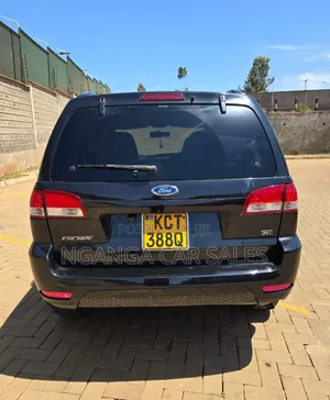 Ford Escape 2011 Black