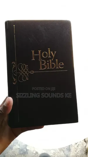 > 📖 NKJV Bible for Sale - Kitengela > > English NKJV Bible, Clean,