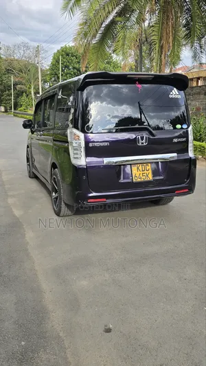 Honda Stepwgn 2014 Purple