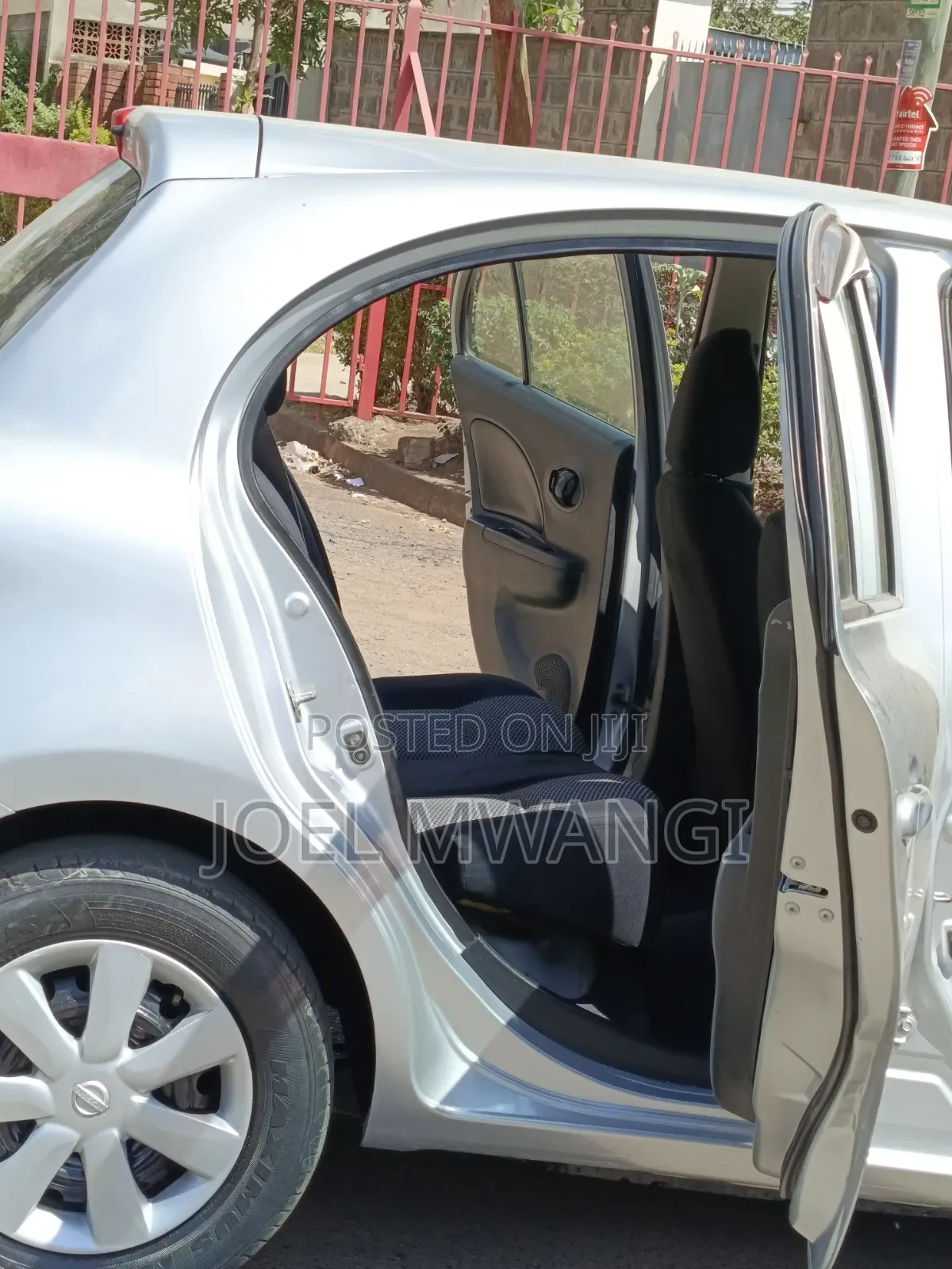 Nissan March 2015 Silver