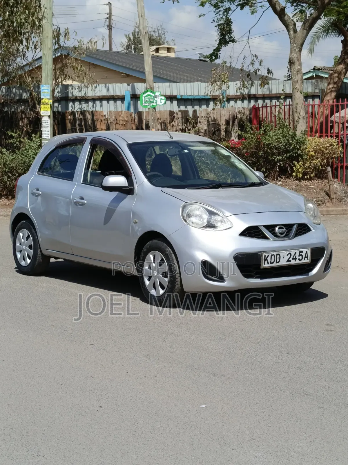 Nissan March 2015 Silver