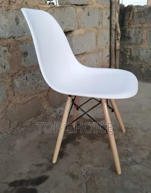 Plastic Salon / Waiting Chairs