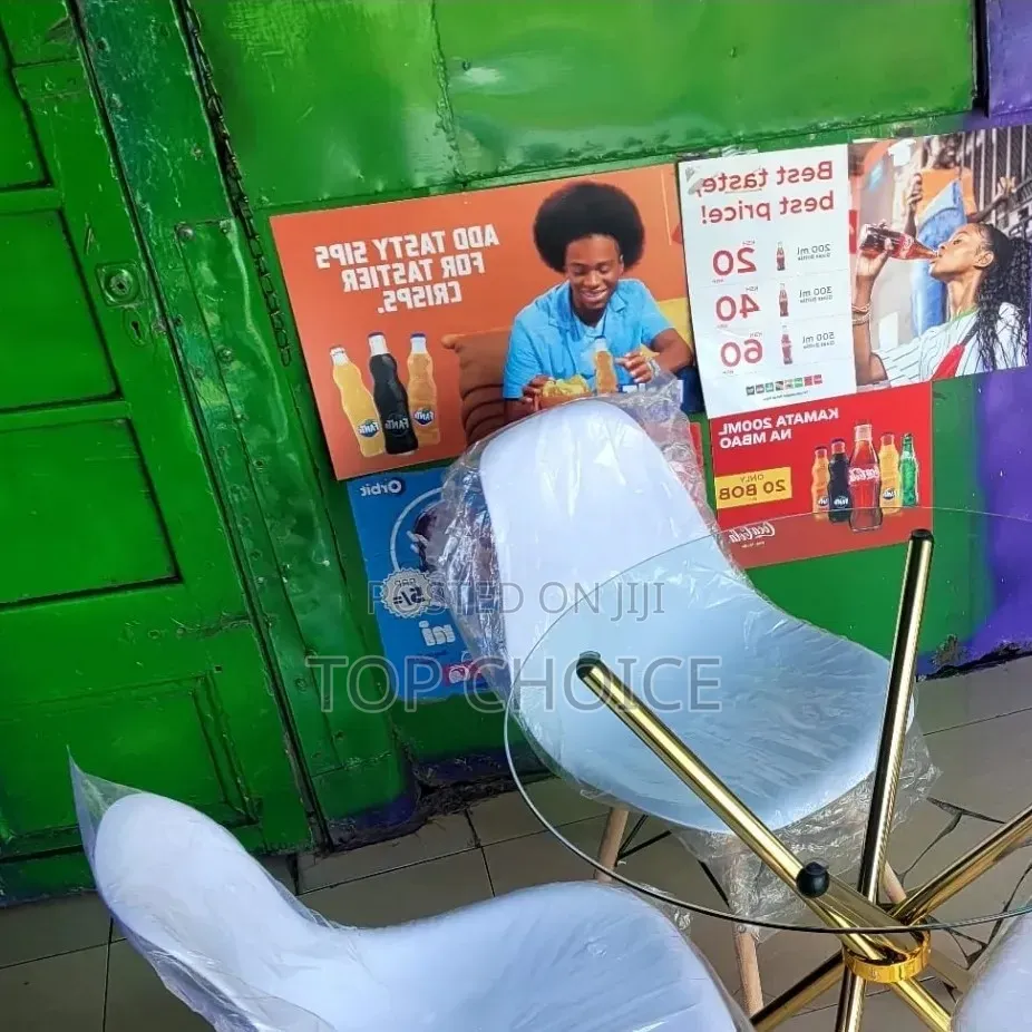 Plastic Salon / Waiting Chairs