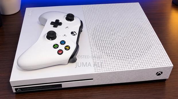 Xbox One S