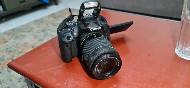 Canon 700D on Offer