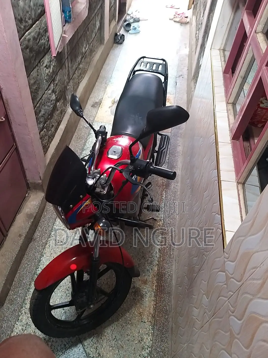Bajaj Boxer 2022 Red