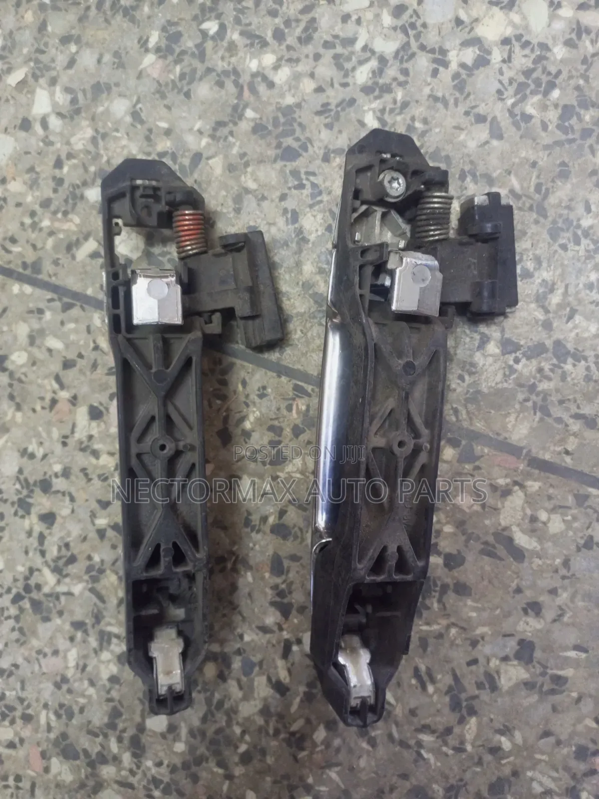Axio/Hilux/Premio Chrome Door Handle