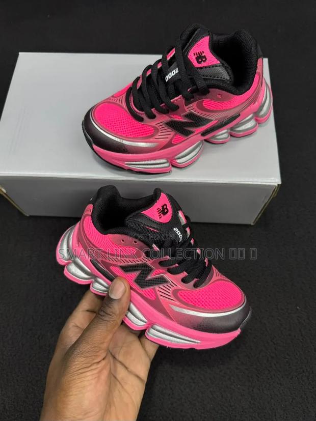 Kids New Balance 2000