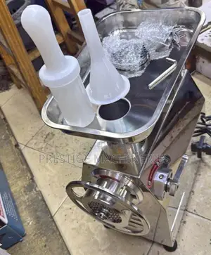 M 22meat Mincer With Reverse/ Commercial Meat Mincer M22 With Reverse