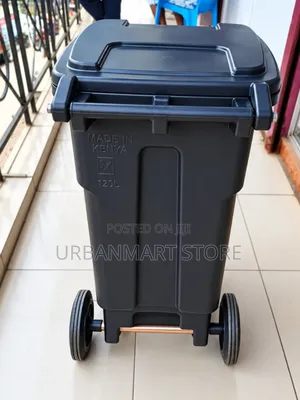 Big Capacity Heavy Duty 120L Waste Bin With Wheels