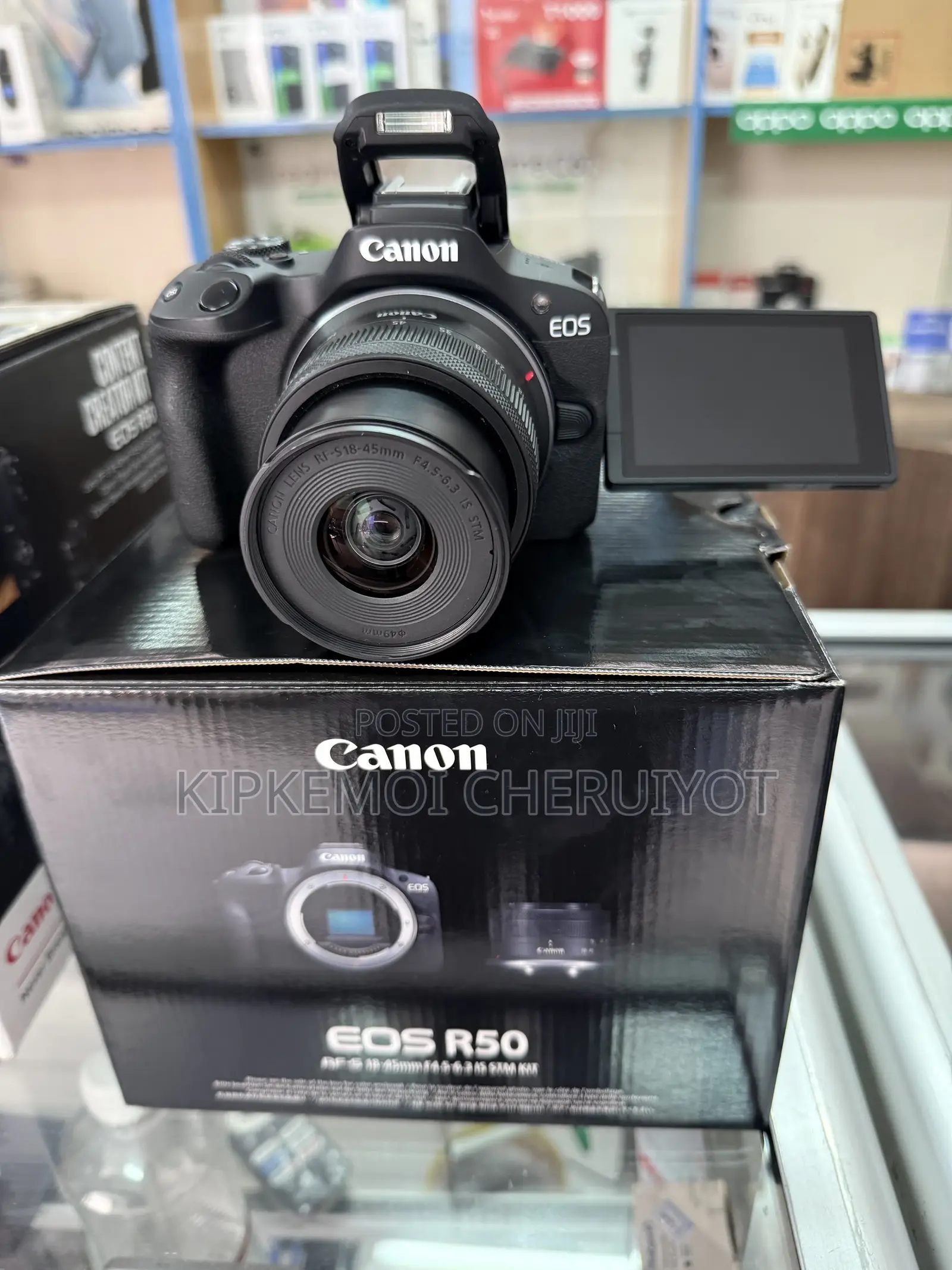Canon EOS R50 Content Creator Kit