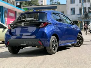 Toyota Yaris 2020 Blue