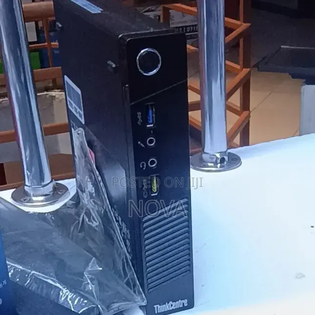 Desktop Computer Lenovo ThinkCentre M93 8GB Intel Core i5 SSD 500GB