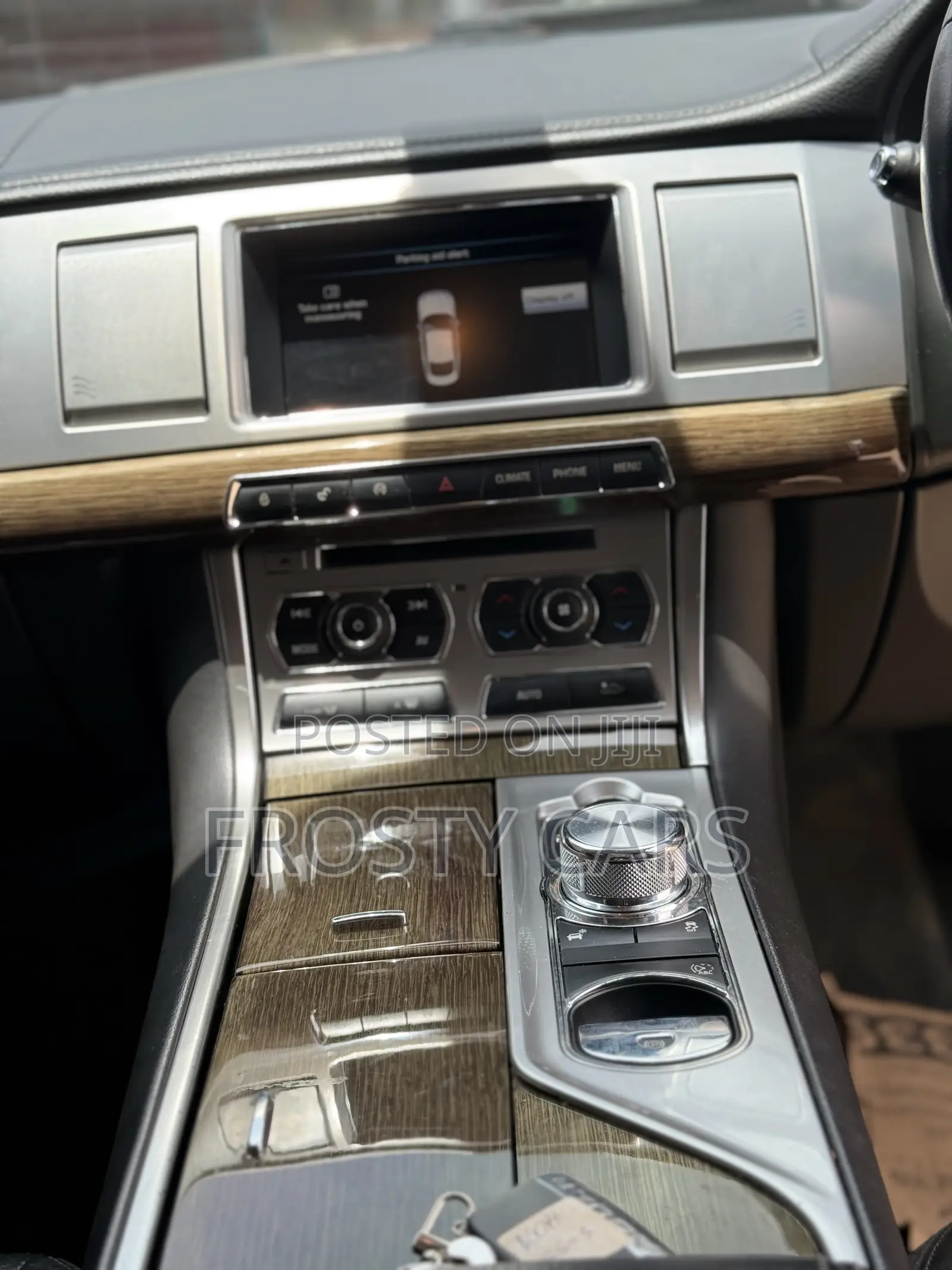 Jaguar XF 2016 Silver