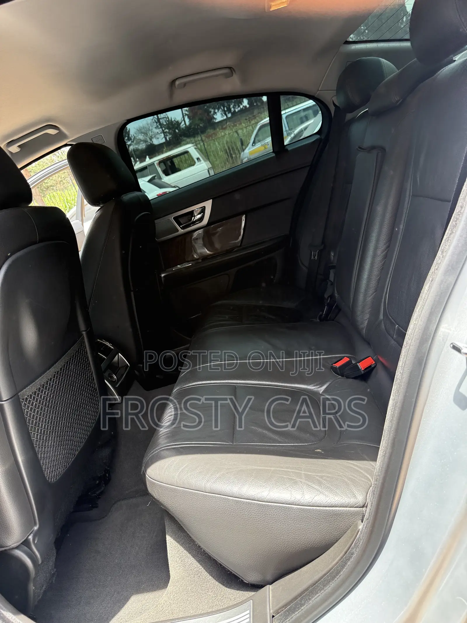 Jaguar XF 2016 Silver