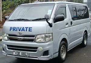Toyota HiAce 2016 Silver
