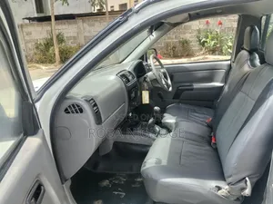 Isuzu D-MAX 2008 Off white
