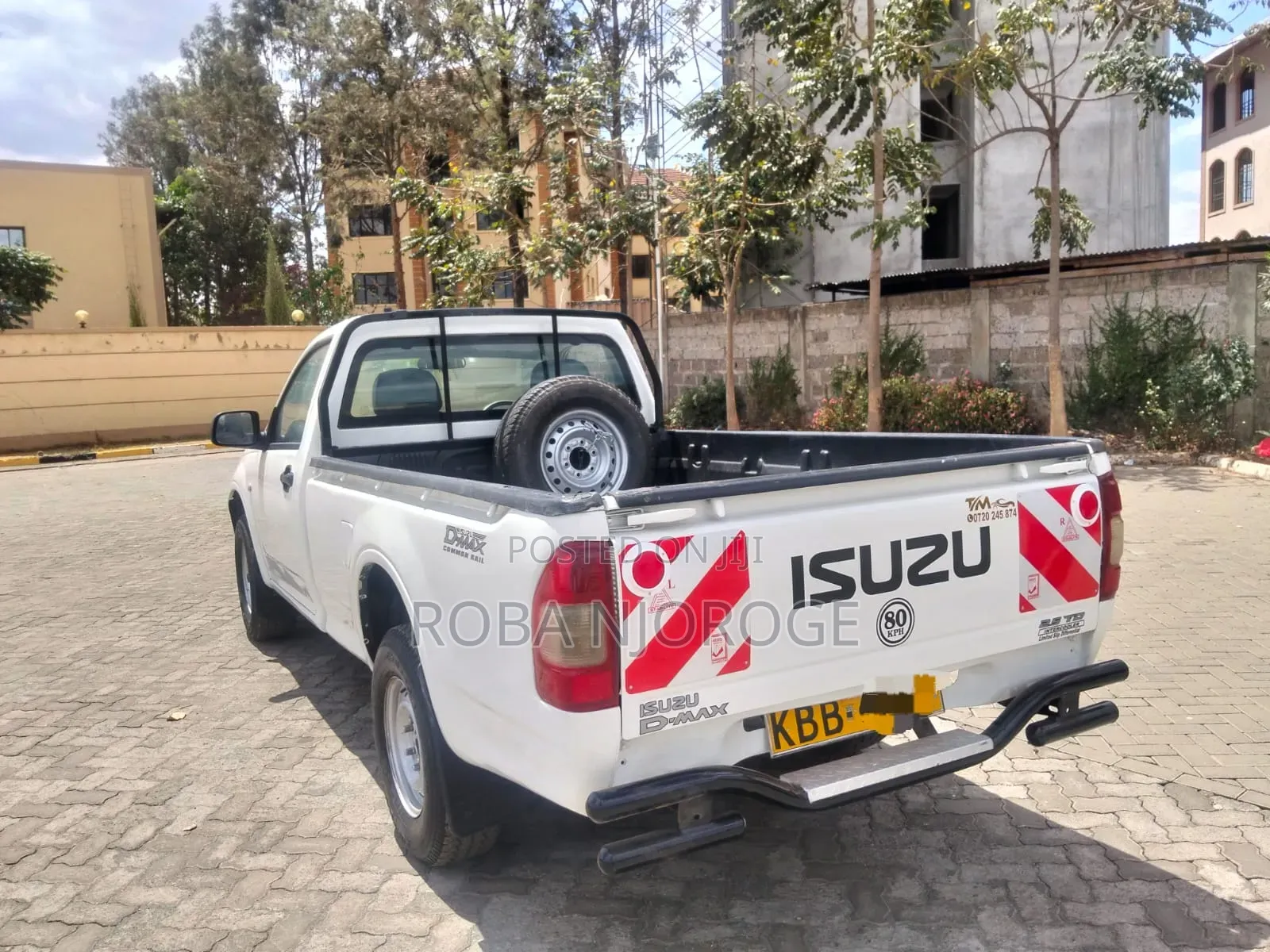 Isuzu D-MAX 2008 Off white