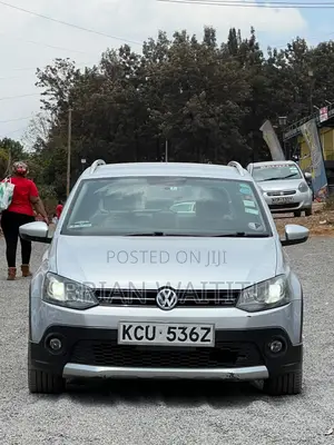 Volkswagen Polo 2012 Gray