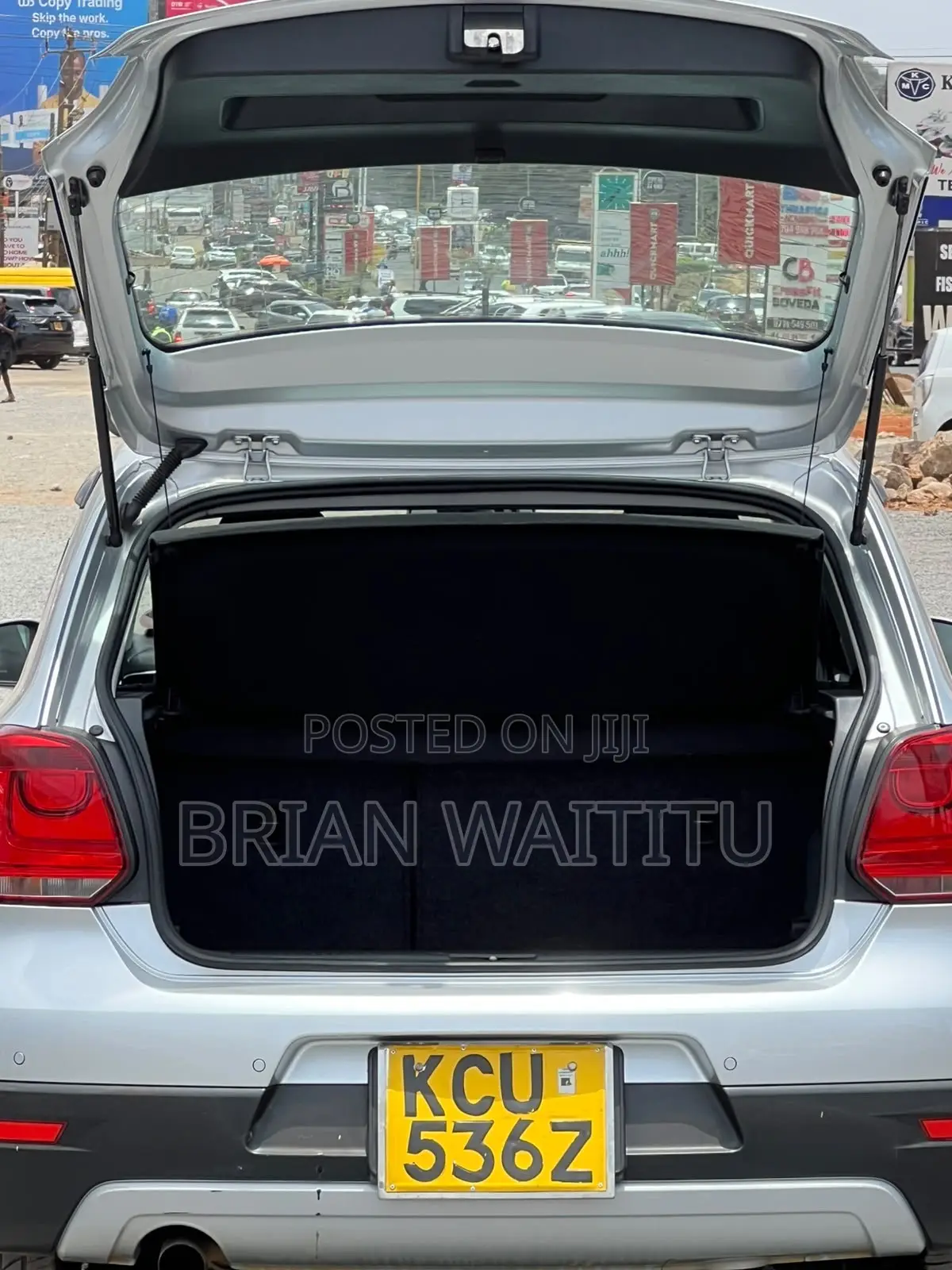 Volkswagen Polo 2012 Gray