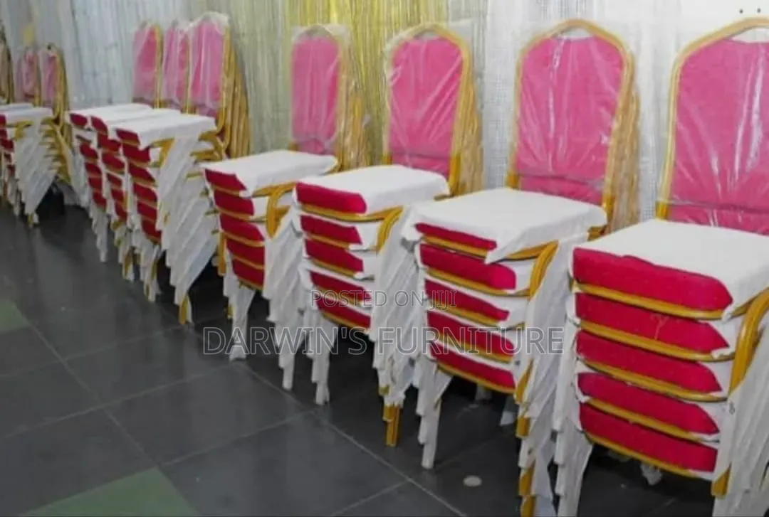 Banquets Chair Red