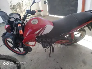 MTR MTR CB200 2023 Red
