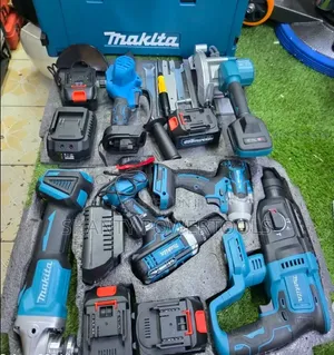 Cordless Makita Combo Set