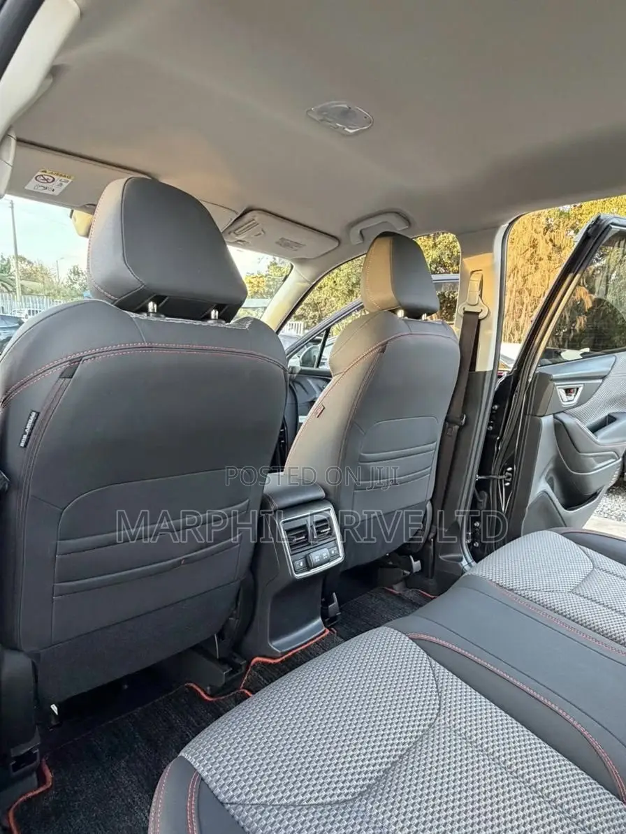 Subaru Forester 2019 Gray