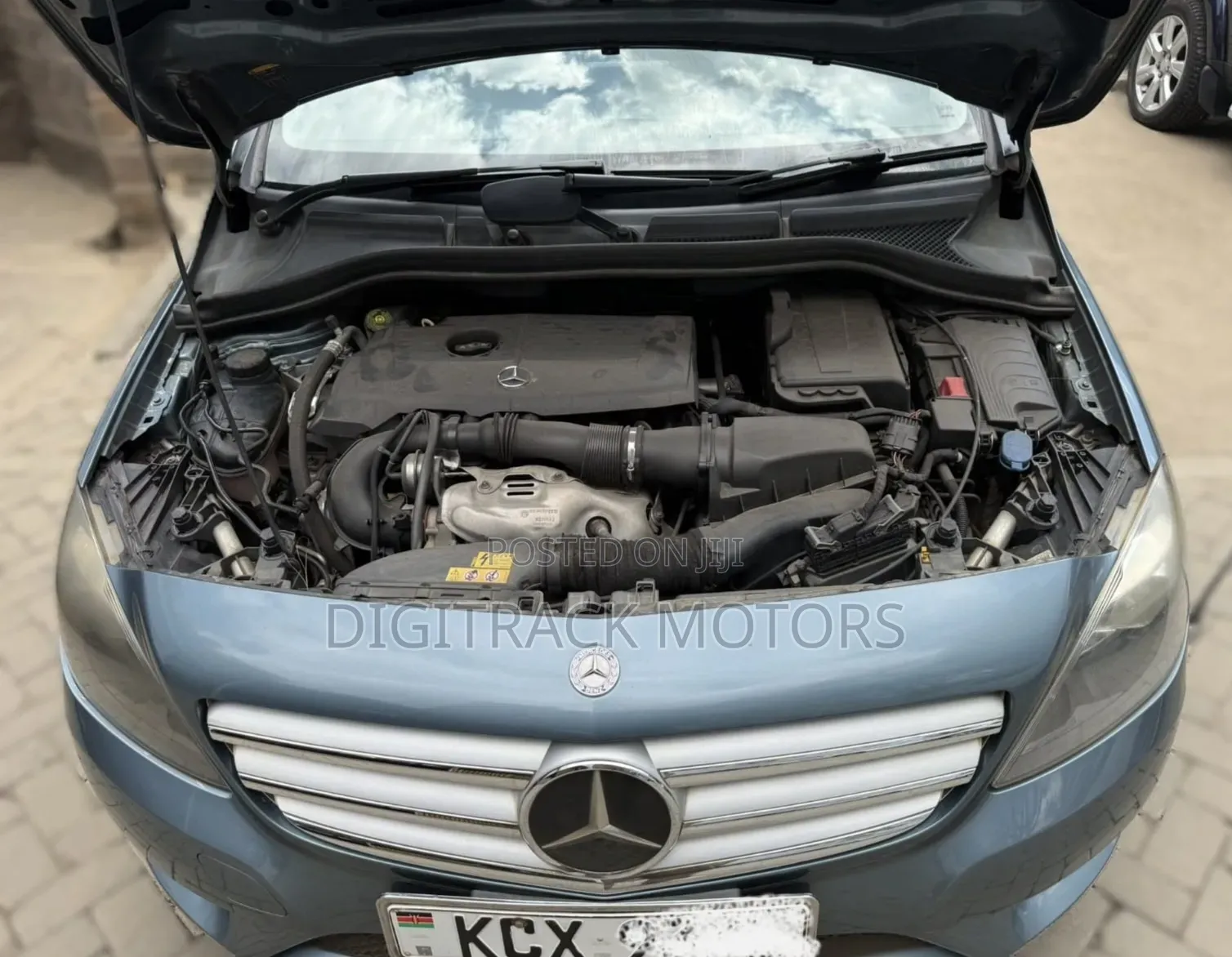 Mercedes-Benz B-Class 2012 Blue