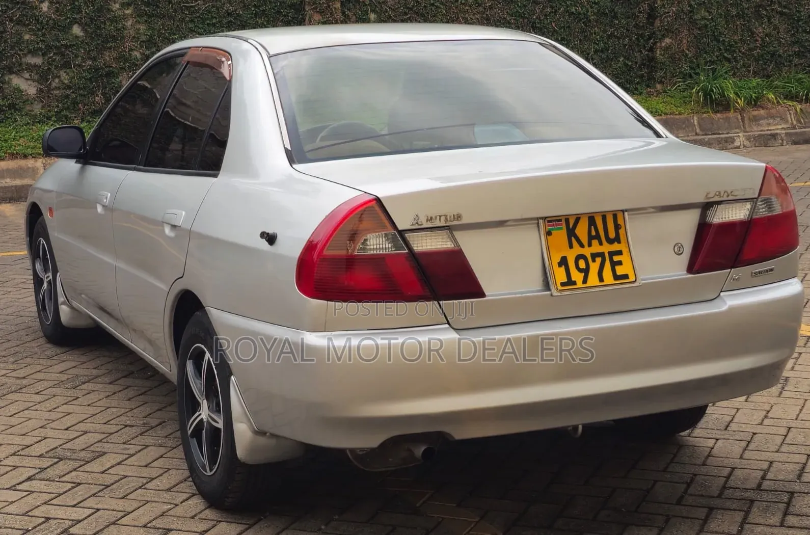 Mitsubishi Lancer 1998 Silver