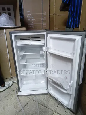 Skyworth 90L Single Door Fridge – Compact & Powerful