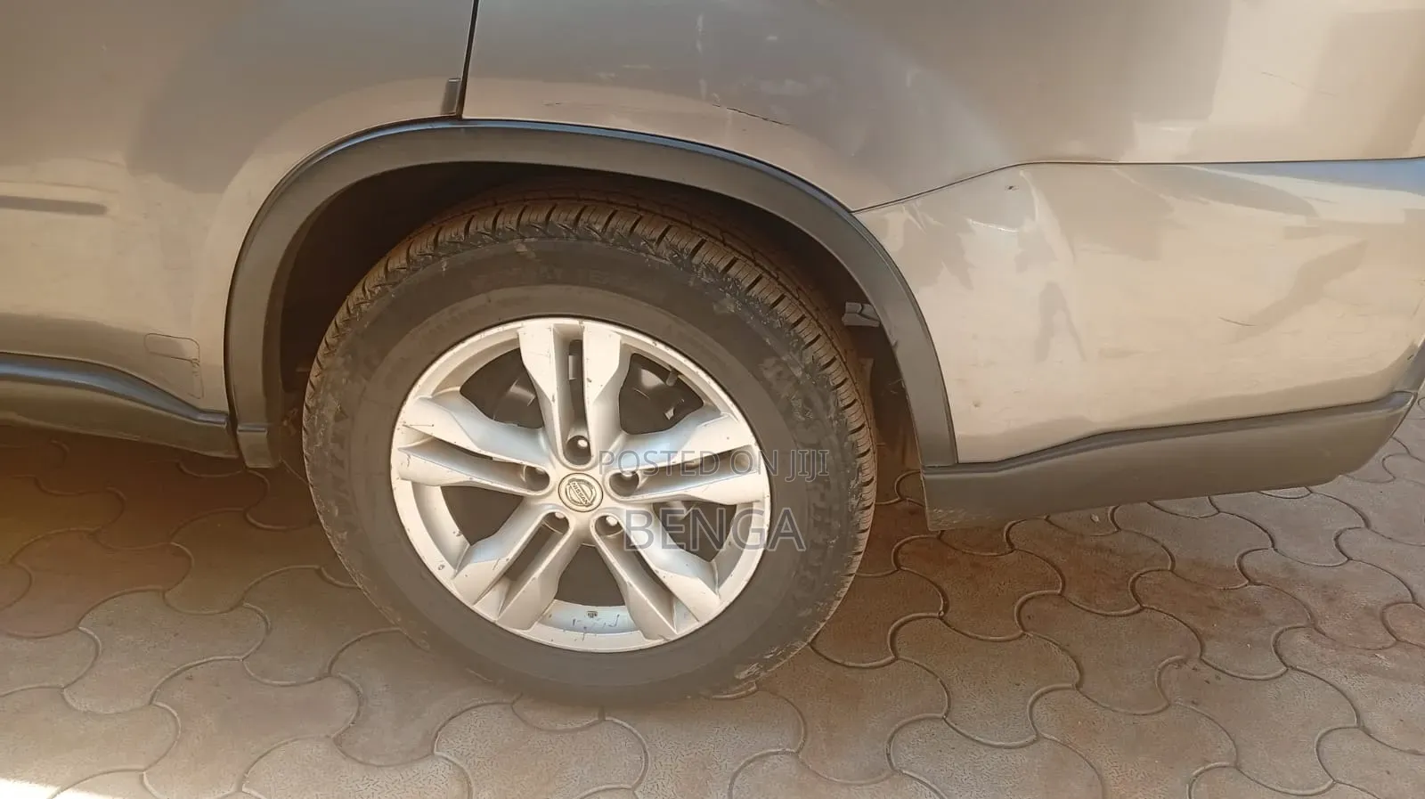 Nissan X-Trail 2011 Silver