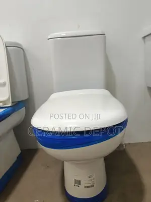 Roca Siza WC Toilet - With Cistern and Seat Cover