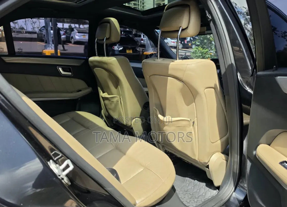 Mercedes-Benz E250 2012 Black