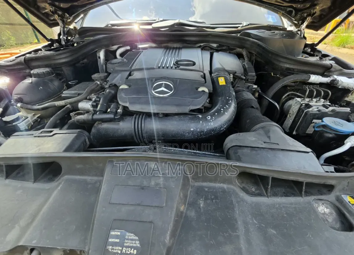Mercedes-Benz E250 2012 Black