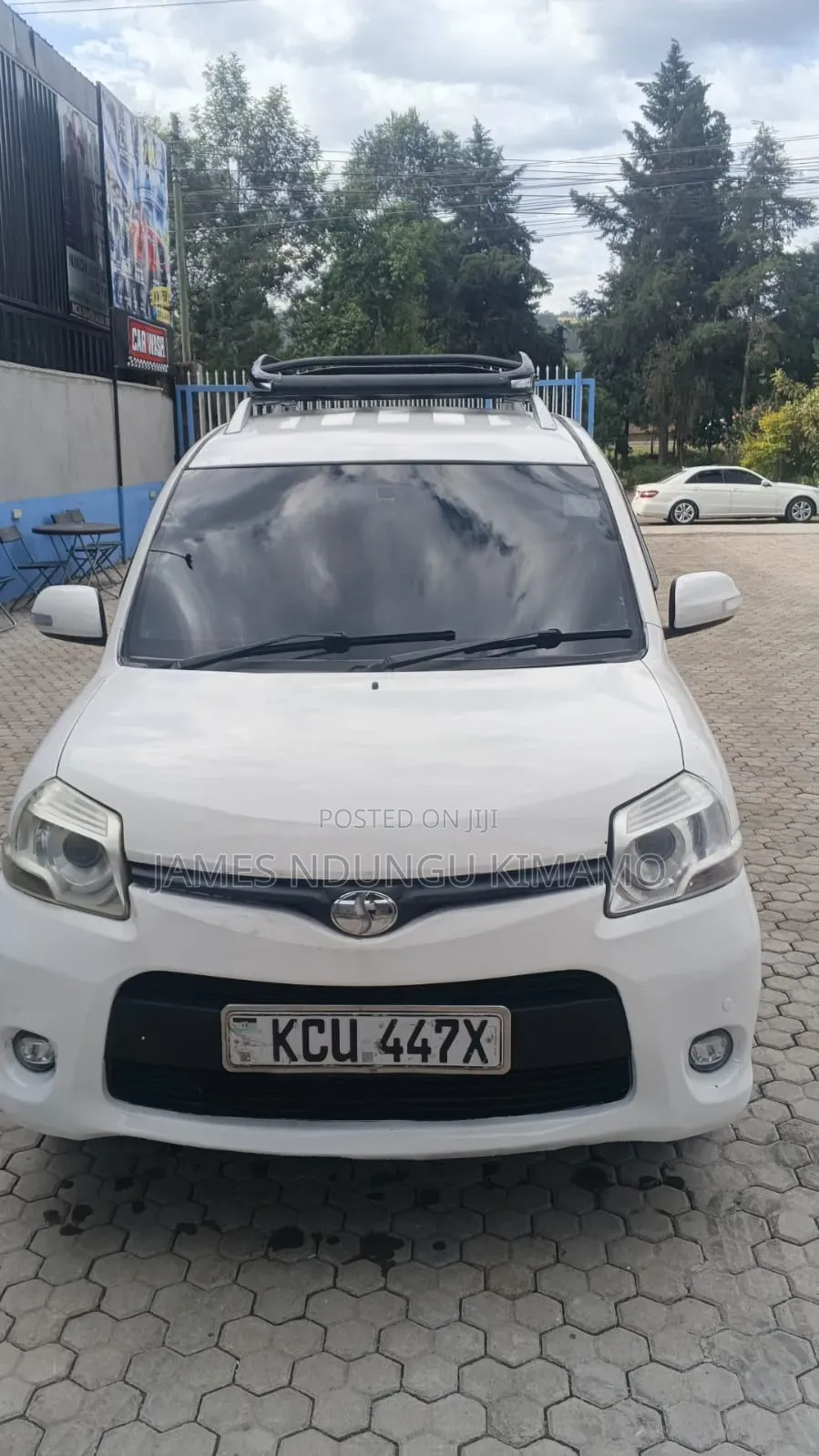 Toyota Sienta 2012 White