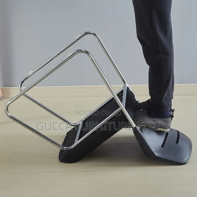 Ergonomic Fabric Office Chair.