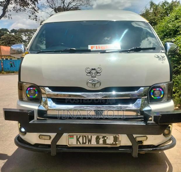 Toyota HiAce 2020 Silver