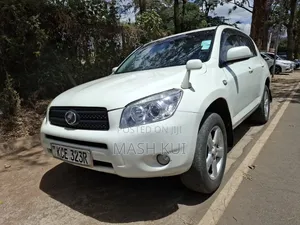 Toyota RAV4 2008 White