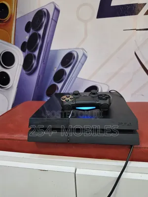 Sony PS4 Standard 500GB Single Controller – Pre Owned