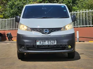 Nissan NV200 2018 White