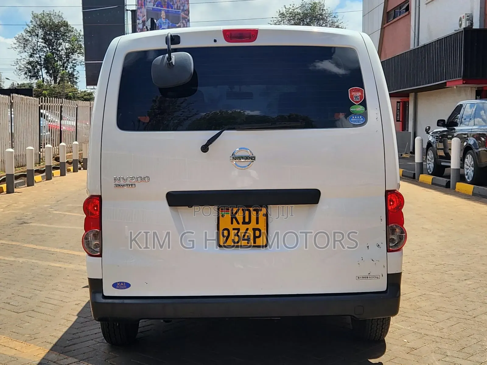 Nissan NV200 2018 White