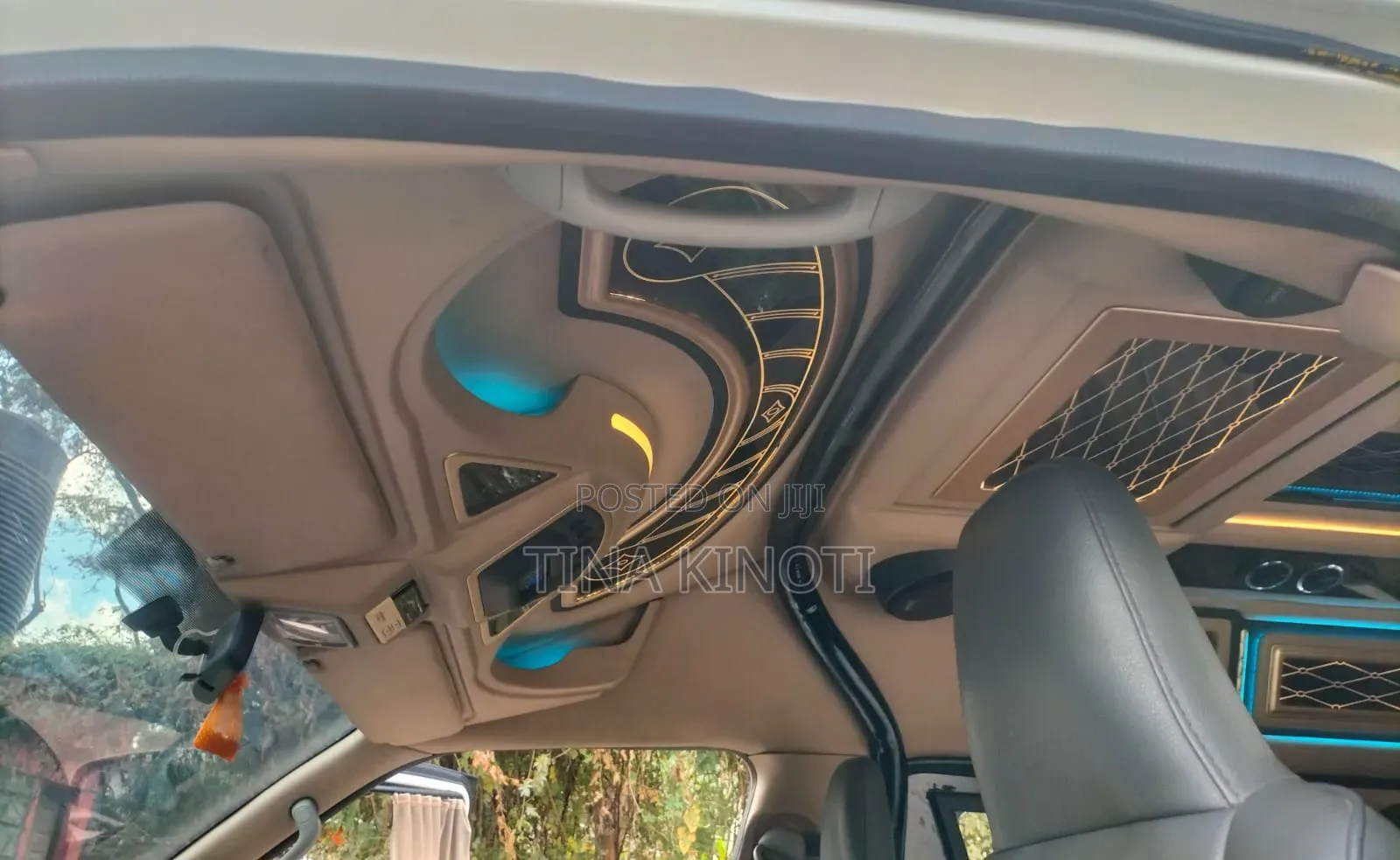 Toyota HiAce 2020 Silver