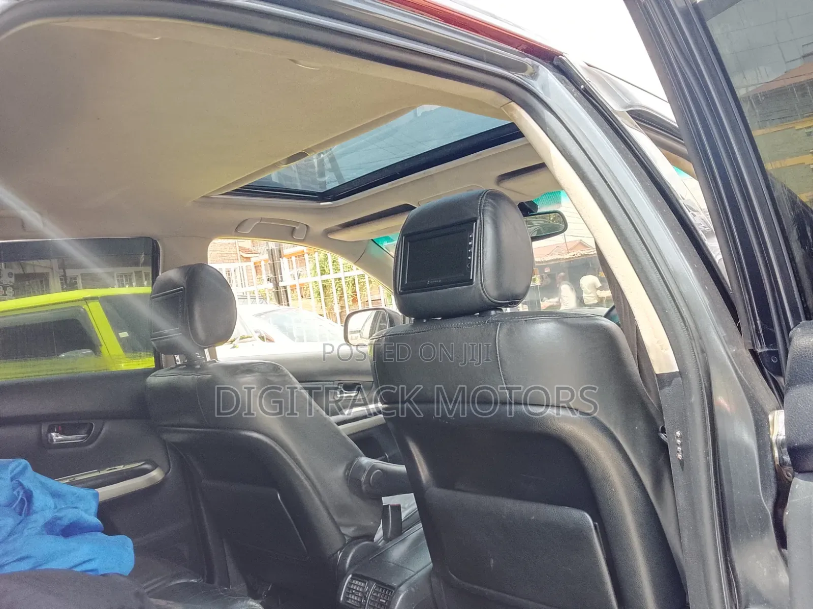 Toyota Harrier 2.4 2006 Red