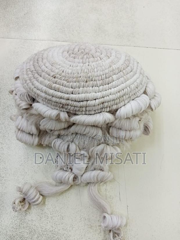 Advocate Wig - thumbnail 4