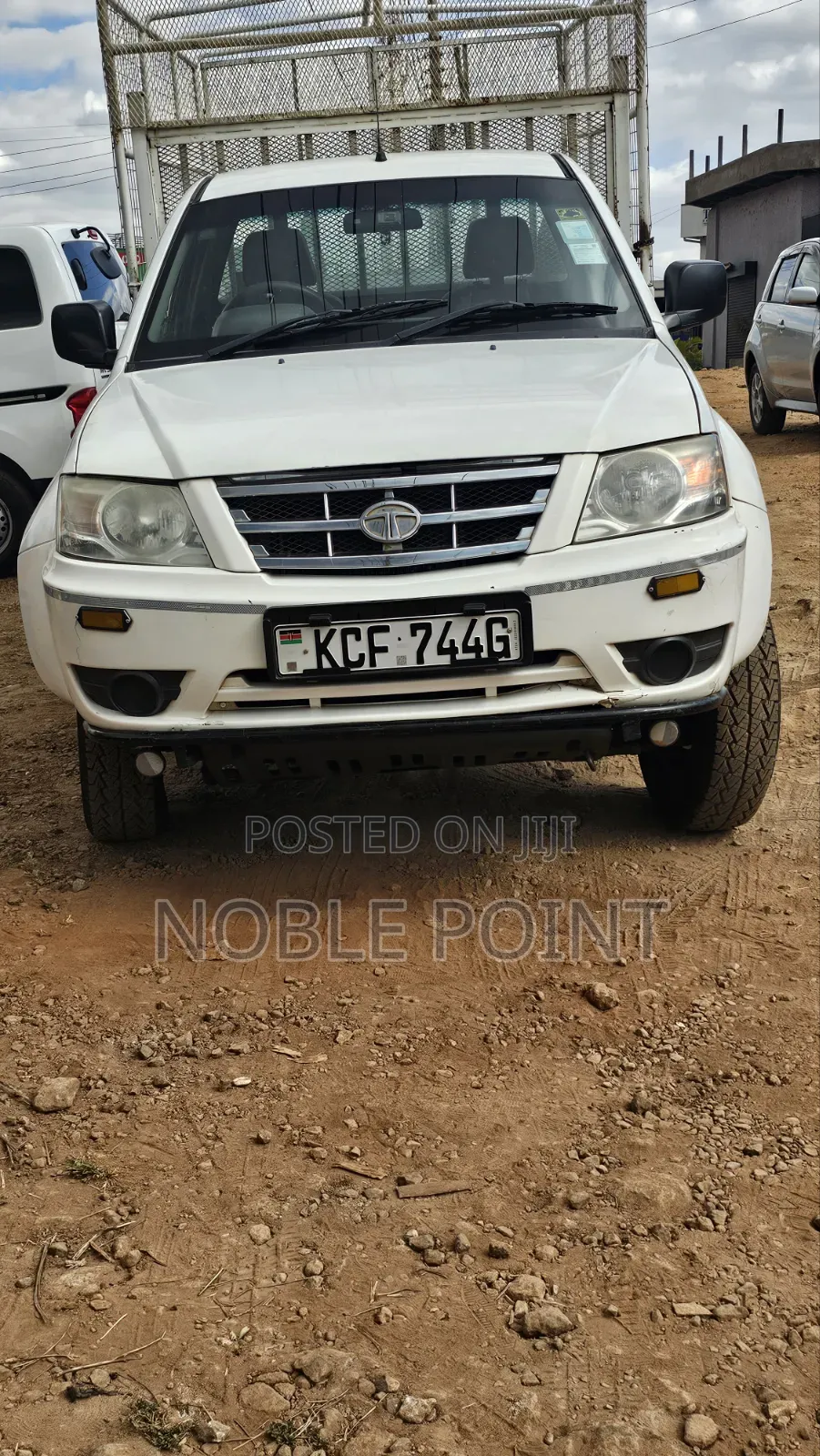 Tata LP 2015 White