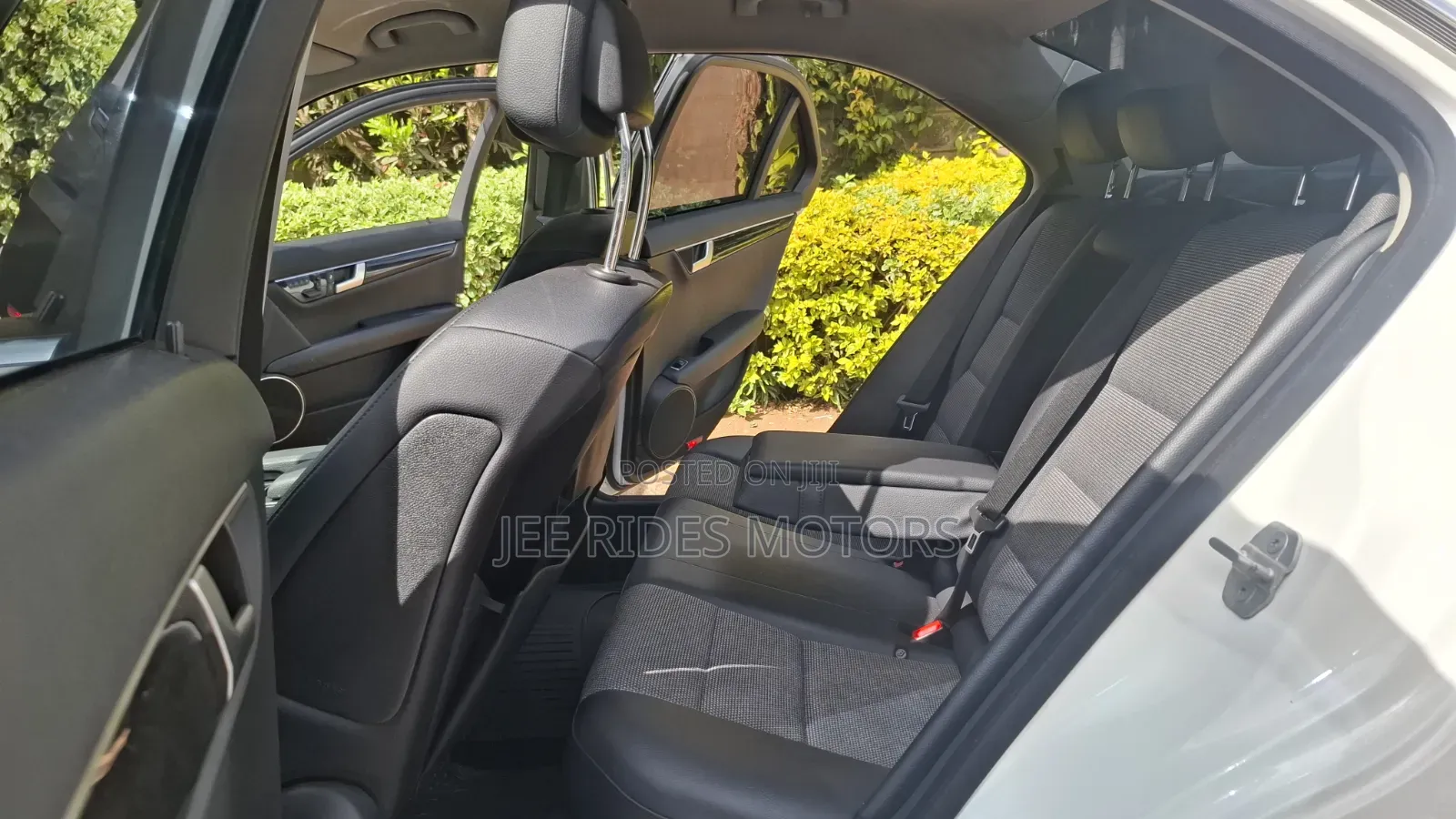 Mercedes-Benz C200 2013 White
