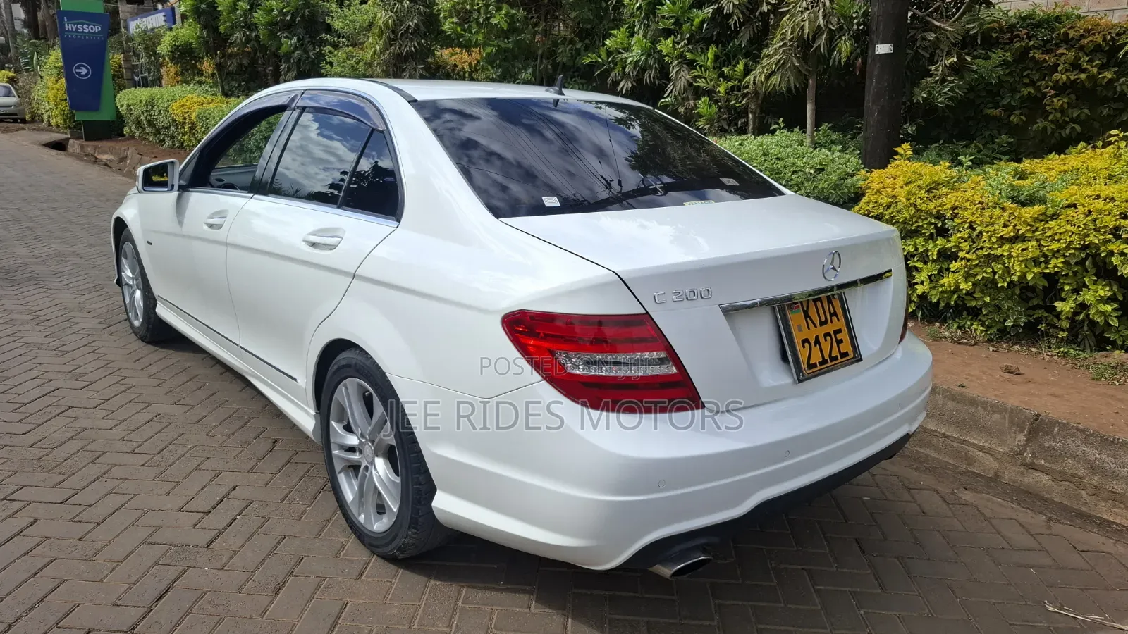 Mercedes-Benz C200 2013 White